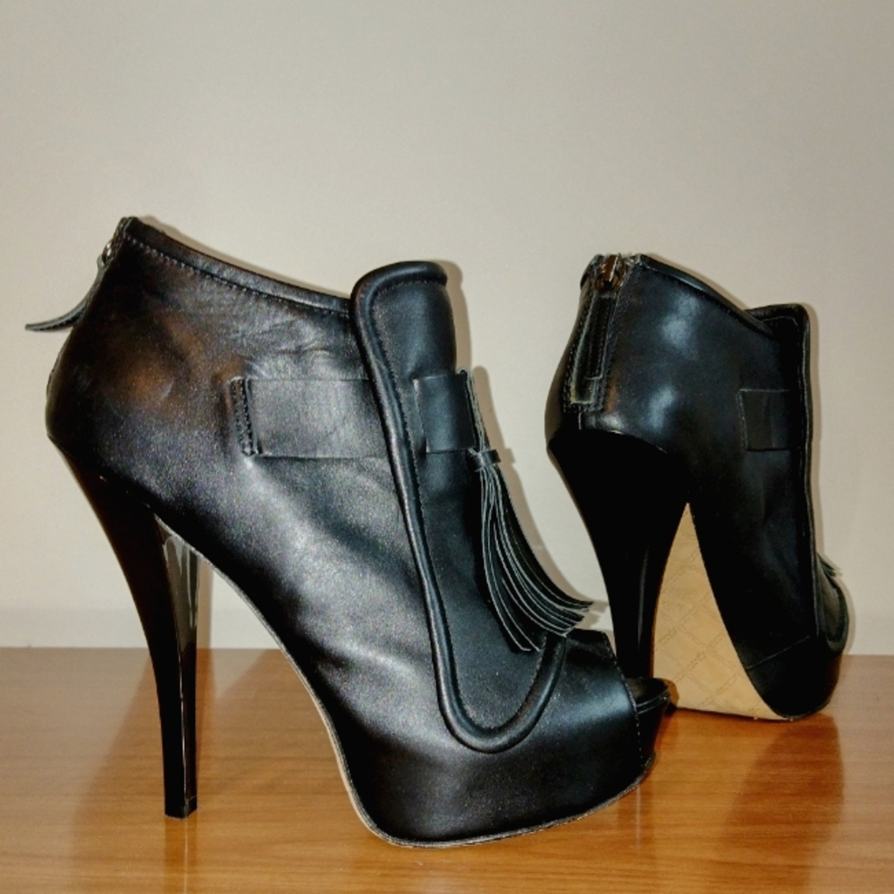 L.A.M.B. Nathan booties